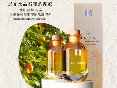 如何選擇一款溫暖馥郁的客廳藤條香薰?