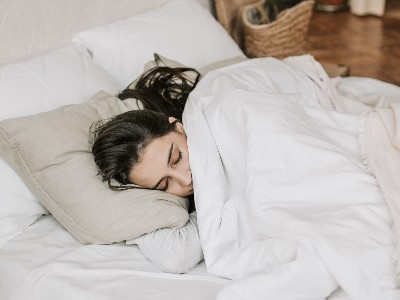 芳香世家四款讓你快速入睡的助眠精油為你呈上