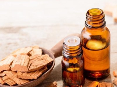 奢華的化身:檀香精油